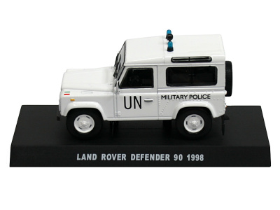 DeAgostini | M 1:43 | LAND ROVER Defender 90 - Military Police UN (1998)