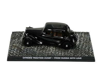 Eaglemoss Publications | M 1:43 | CITROËN Traction Avant - James Bond Series "From Russia With Love"