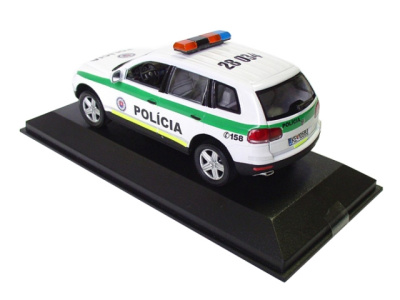 Carmodels SK | M 1:43 | VW Touareg - Polícia SR ( 2006 )