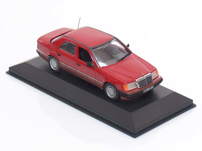 Minichamps | M 1:43 | Mercedes-Benz 300D Turbo (W124) (1985-1996)