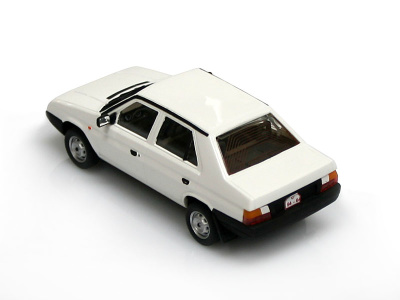 Carmodels SK | M 1:43 | ŠKODA Favorit 782 Sedan (prototyp) (1986)