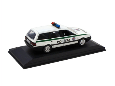 Carmodels SK | M 1:43 | VW Passat Variant - Polícia SR (1996)
